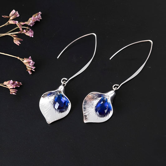 Lyana – Pendientes Plateados con Piedra Azul
