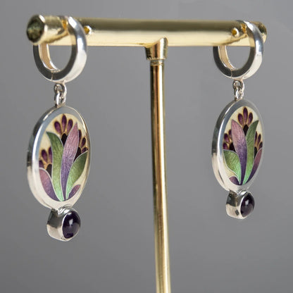 Lorna – Pendientes Boho con Cristales Morados en Plata de Ley