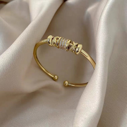 Amalia – Pulsera Ajustable Charms Dorados