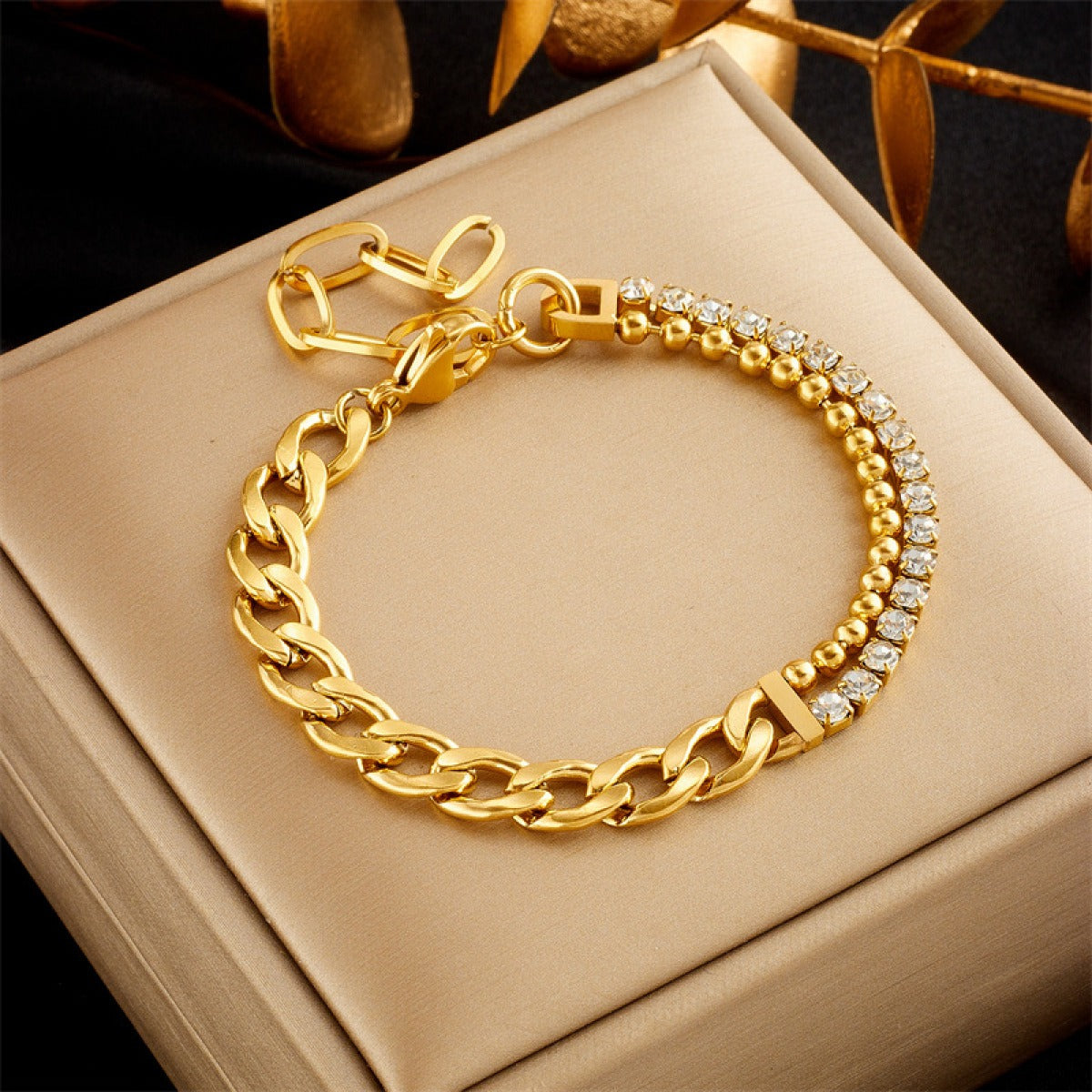 Roxana – Pulsera Doble Cadena Asimétrica Elegante