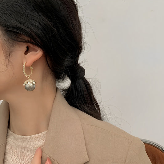 Malia – Pendientes con Perlas Blancas Elegantes