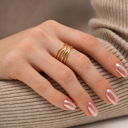Lea – Anillo Minimalista de Acero