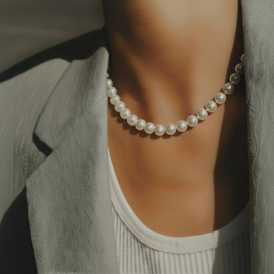 Alessia – Collar Perla Dorada Elegante
