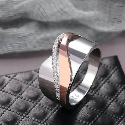 Dalia – Anillo Vintage en Oro Rosa y Plata con Circonitas