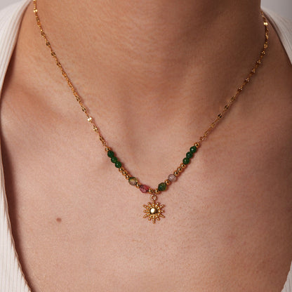 Mindy – Collar Sol Dorado con Piedra Natural