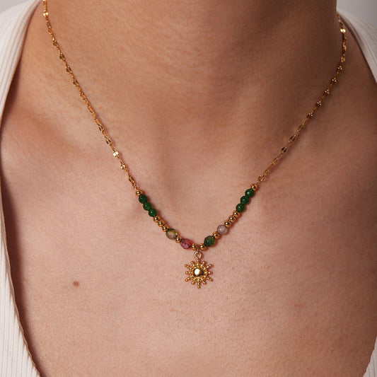 Mindy – Collar Sol Dorado con Piedra Natural