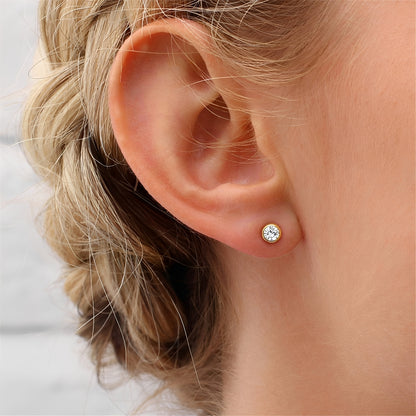 Rhea – Pendientes de Tuerca con Bisel en Oro