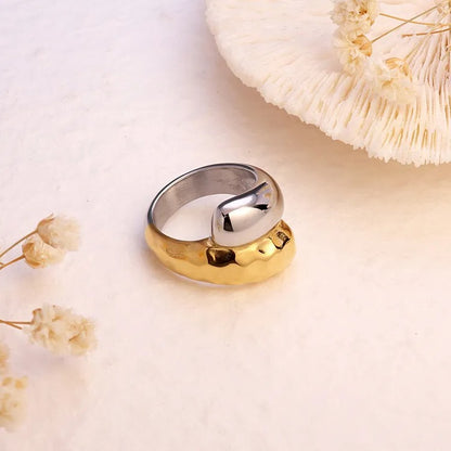 Gillian – Anillo Bicolor Entrelazado