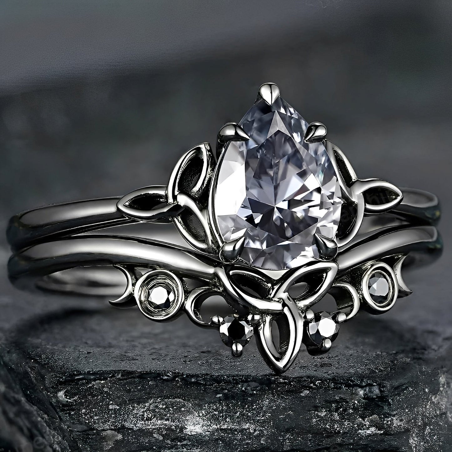 Dina – Anillo Diamante Superpuesto