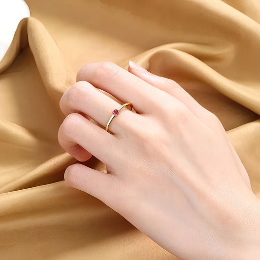 Rowena – Anillo Apilable de Gema de Nacimiento