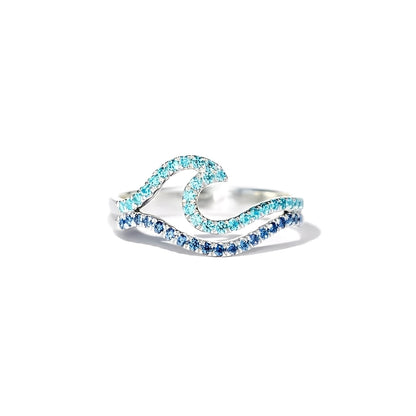 Daphnie – Anillo Ola en Ópalo Luminoso