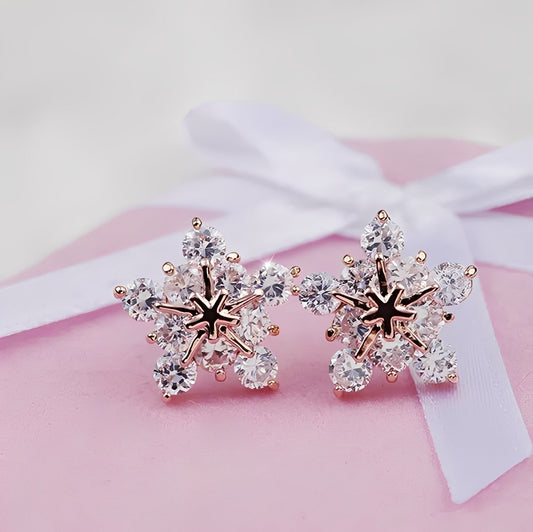 Kara – Pendientes Copo de Primavera con Zirconia en Oro