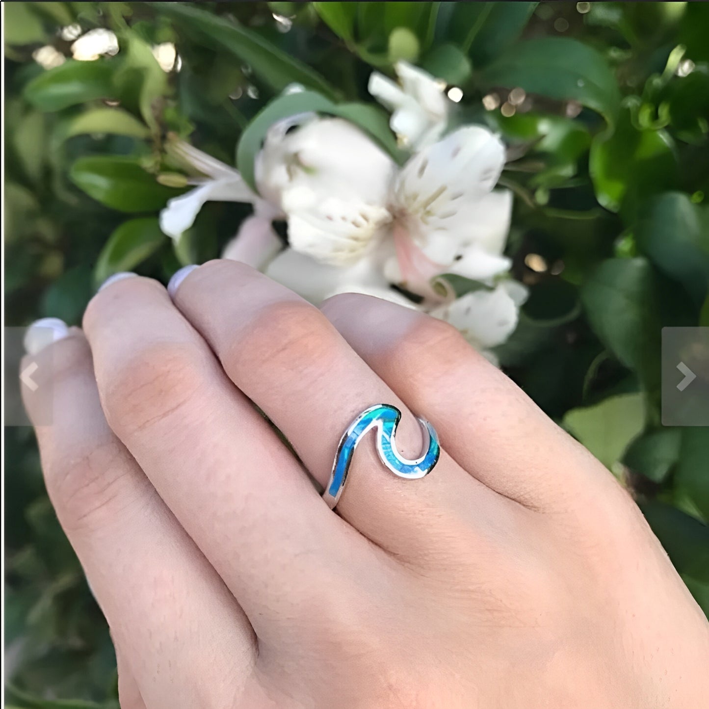 Azula – Anillo Susurro de Ola con Opalo en Plata