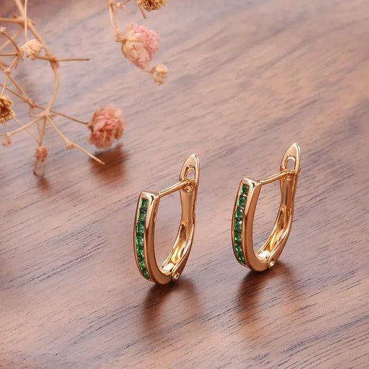 Christine – Pendientes Dorados Esmeralda & Diamante