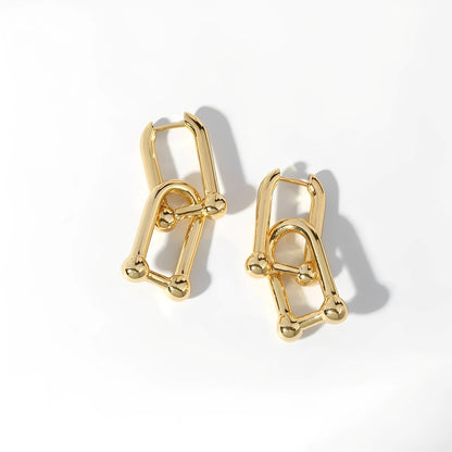Emmie – Pendientes U Cortos Desmontables