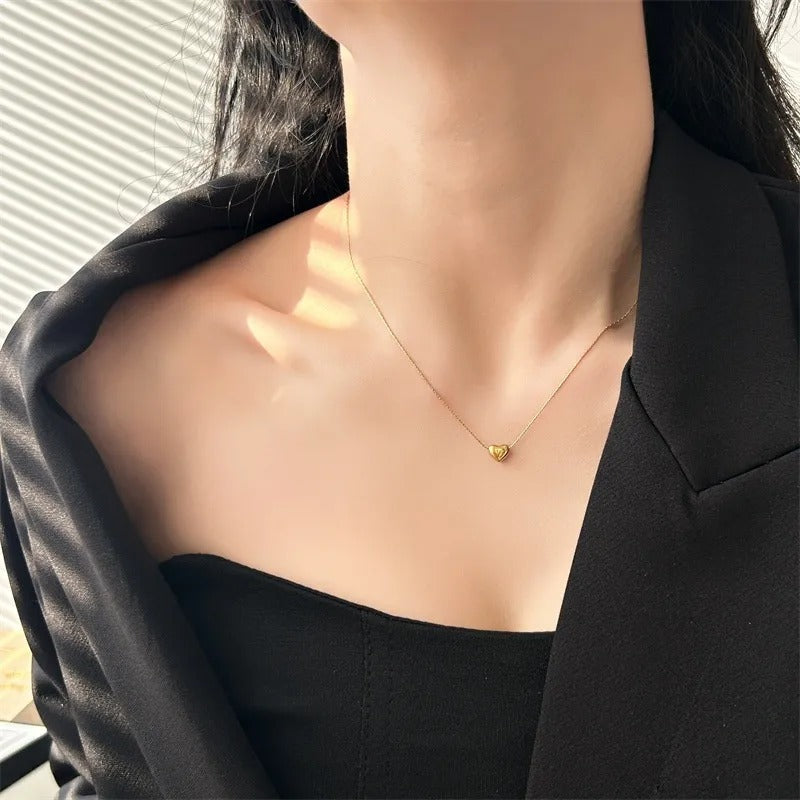 Amora – Collar Love Cadena Clavícula