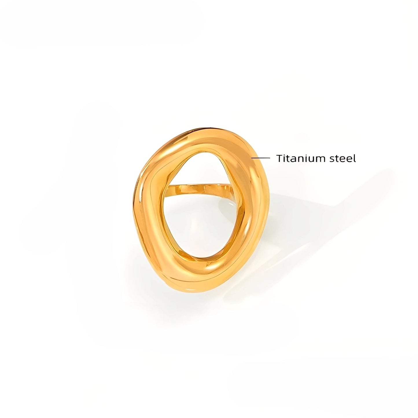 Emman – Anillo Escultórico Dorado Elegante