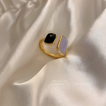 Nerina – Anillo Aguamarina Envolvente