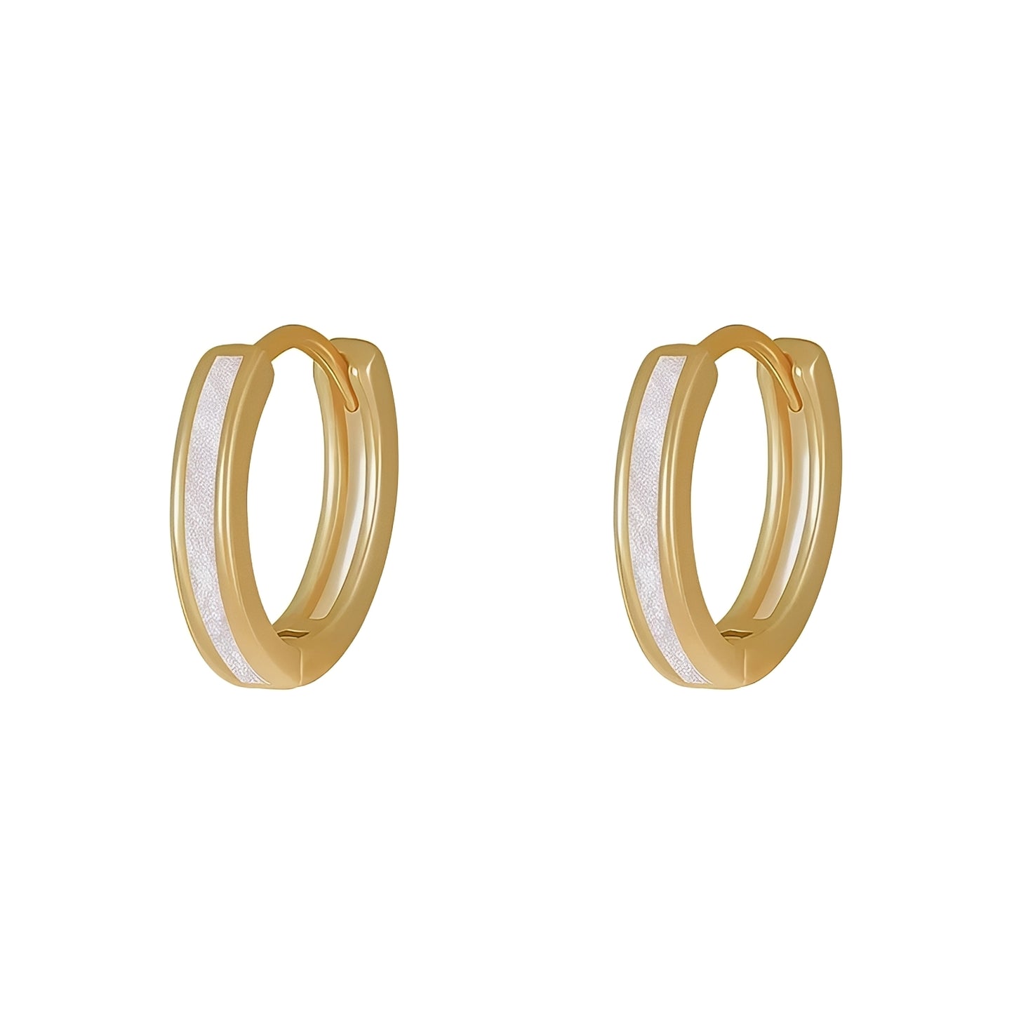 Remy – Pendientes Clip Blancos con Diseño Fluido