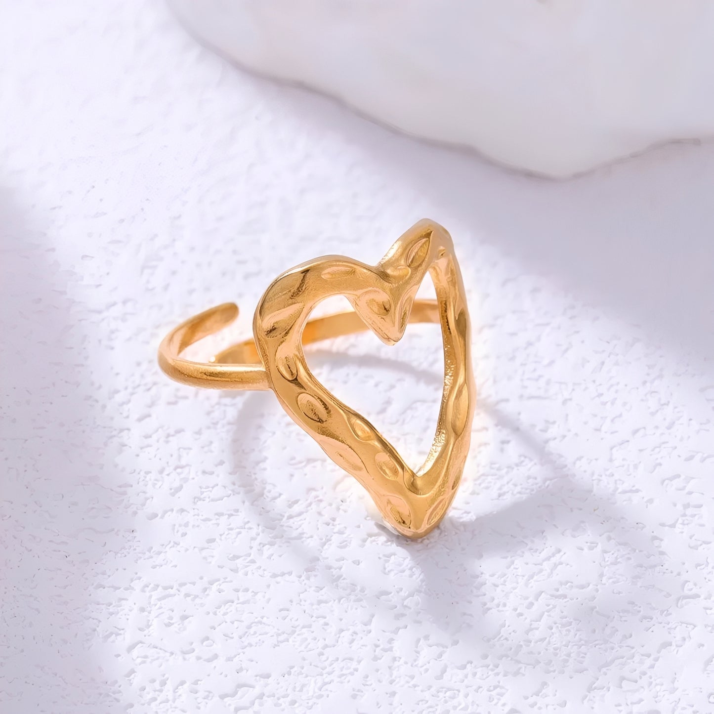 Mikha – Anillo Amor Ajustable con Estilo Retro