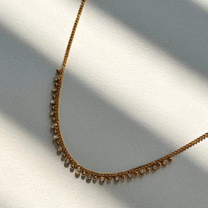 Joana – Collar Cubano Vintage