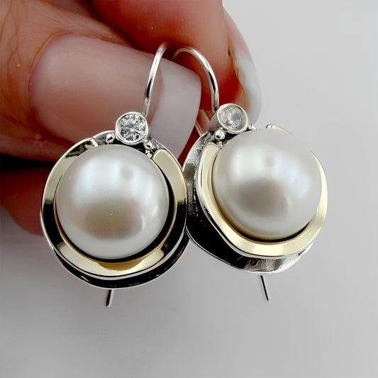 Helena – Pendientes Vintage con Perlas Redondeadas