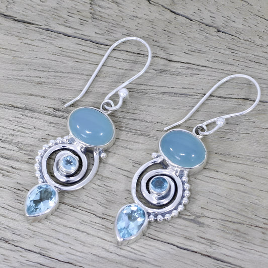 Cassie – Pendientes Vintage con Piedra Luna