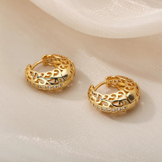 Yumi – Aros Mandala en Oro Minimalistas