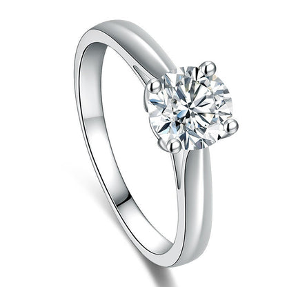 Ashley – Anillo de Boda Elegante con Diamante Simulado