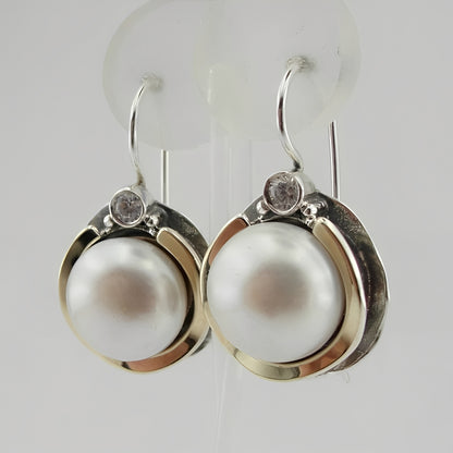 Helena – Pendientes Vintage con Perlas Redondeadas