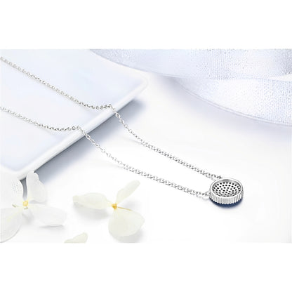 Daphne – Collar Ojo Protector Plateado Elegante