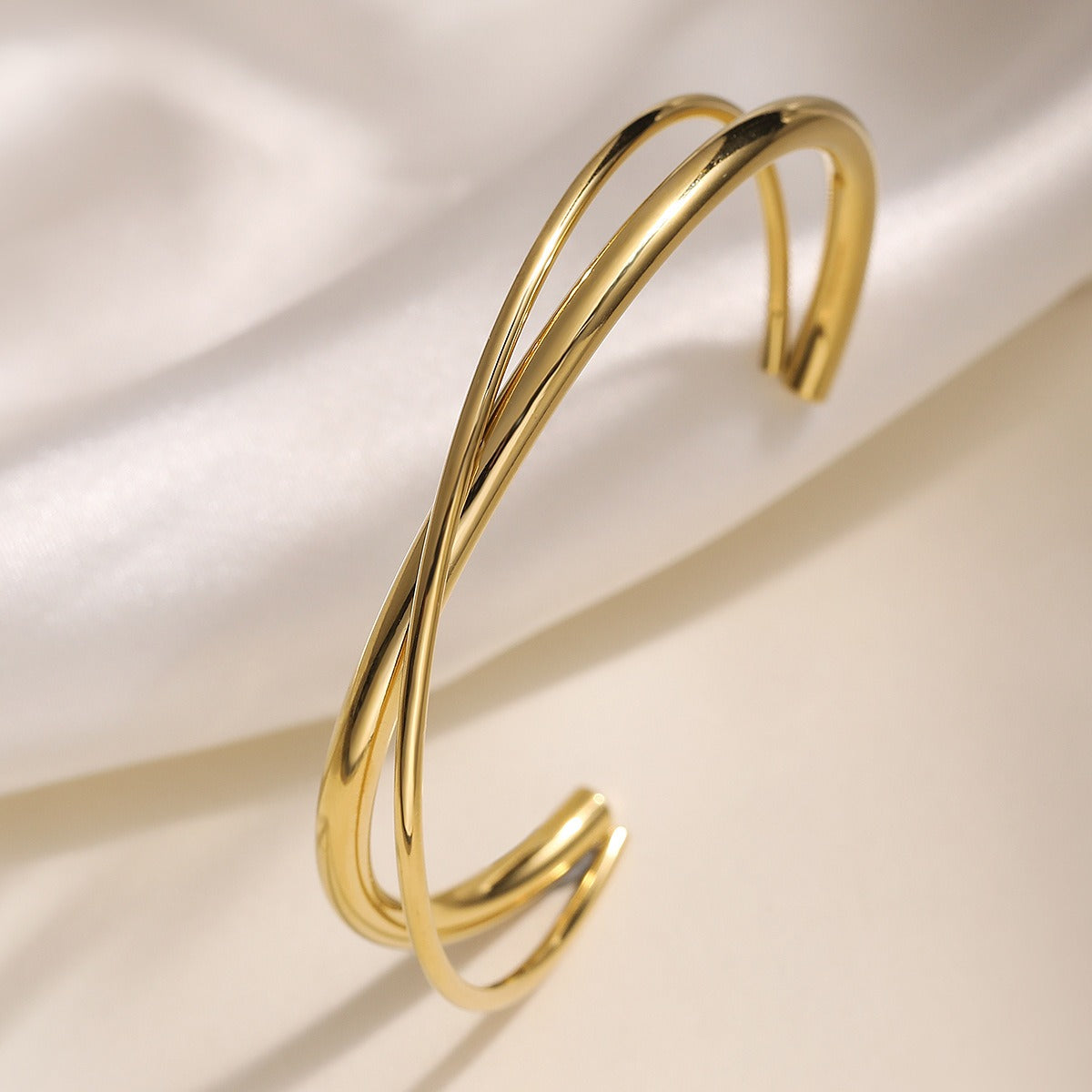 Elena – Pulsera Cruz Minimalista