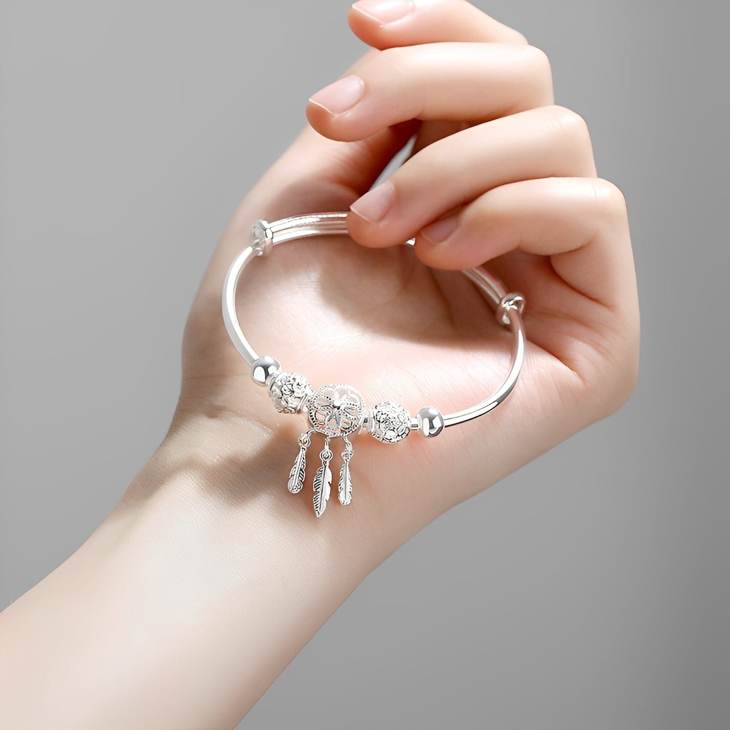 Aiyana – Pulsera Atrapasueños Ajustable en Plata 925