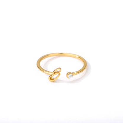 Shiela – Anillo Inicial en Acero Inoxidable Dorado