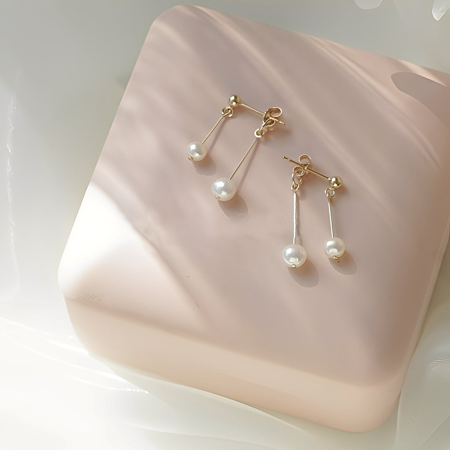 Alice – Pendientes Colgante Perla Romance
