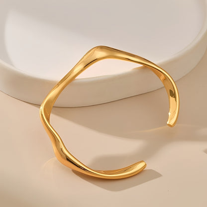 Molly – Pulsera Minimalista de Diseño Elegante