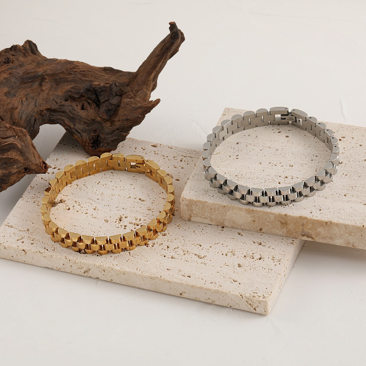 Bianca – Pulsera Cadena Cubana Estilo Reloj