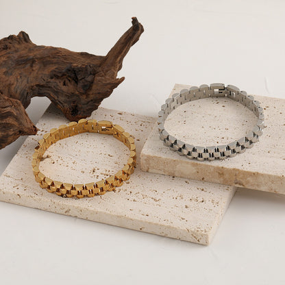 Bianca – Pulsera Cadena Cubana Estilo Reloj