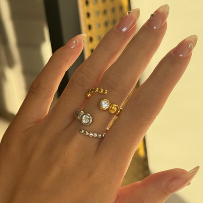 Roselle – Anillo de Acero Diseño Elegante