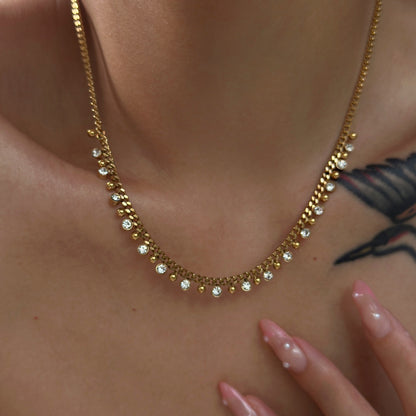 Joana – Collar Cubano Vintage