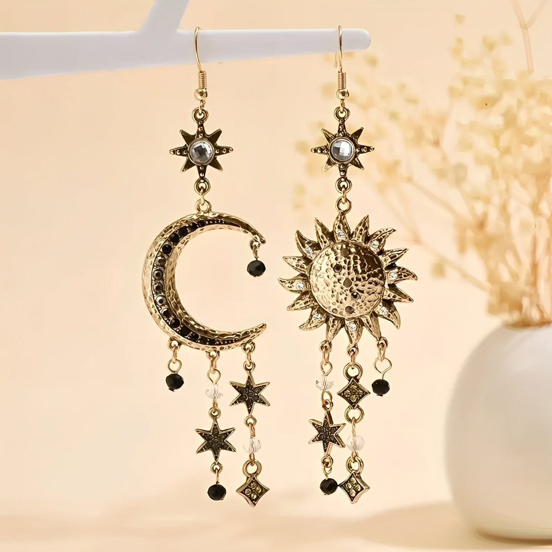 Arielle – Pendientes Vintage Sol y Luna Colgantes