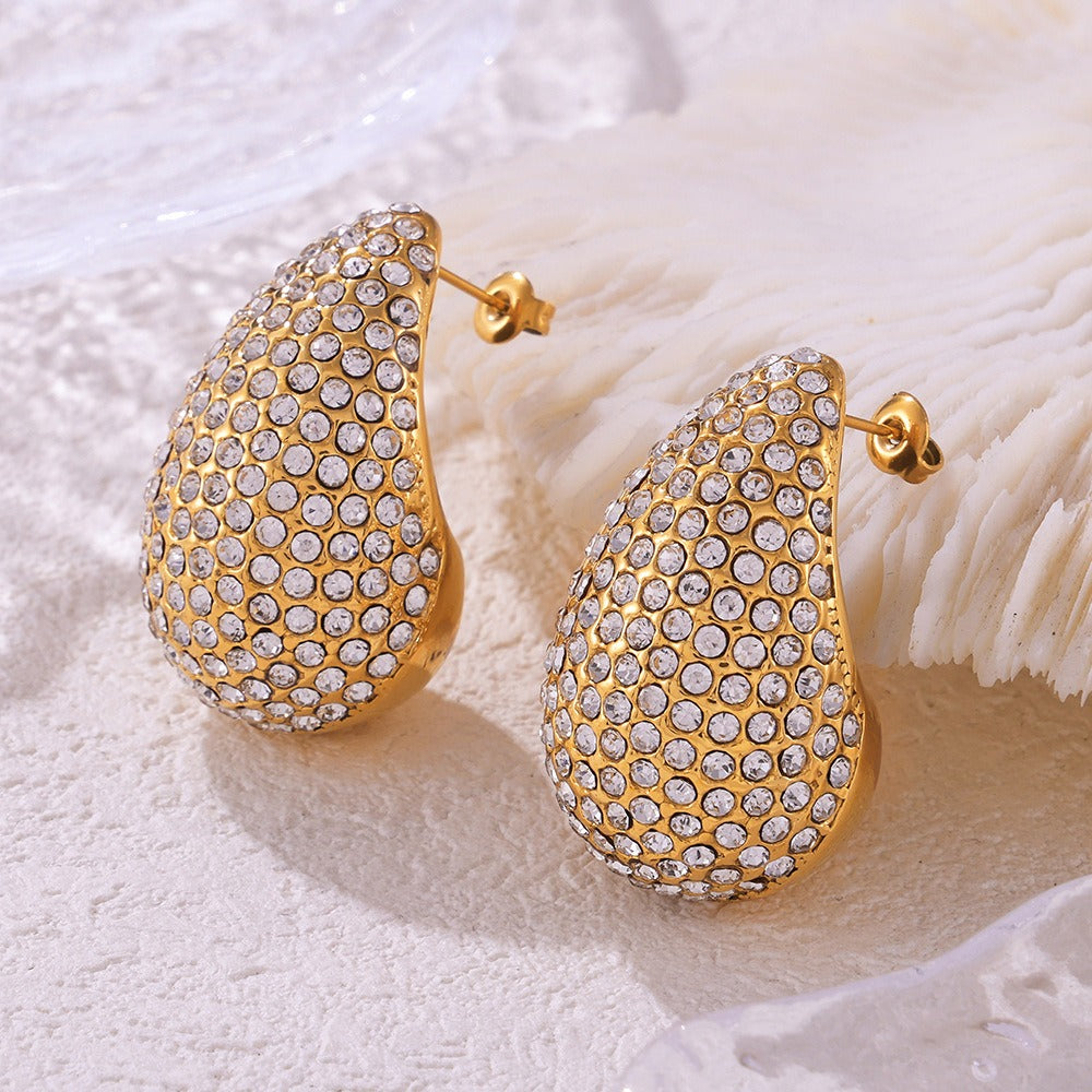 Lella – Pendientes Gota Pavé con Estilo Elegante y Chic