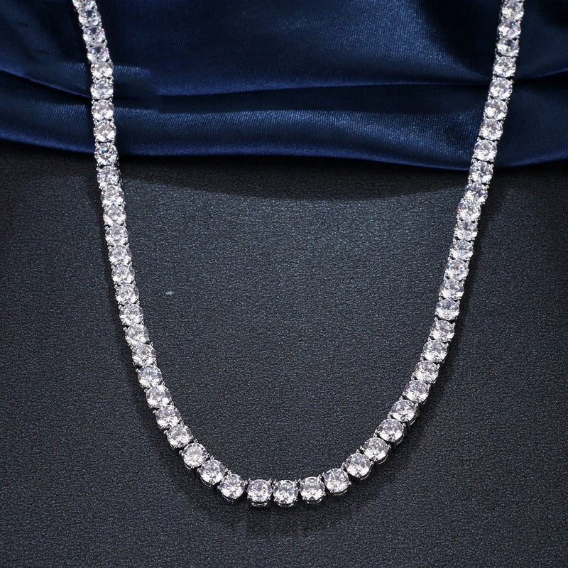 Elena – Collar Redondo de Zirconia Elegante