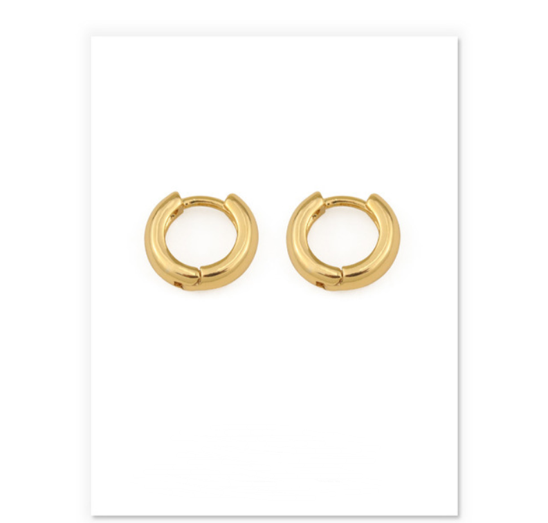 Catherine – Pendientes Dorados Minimalistas