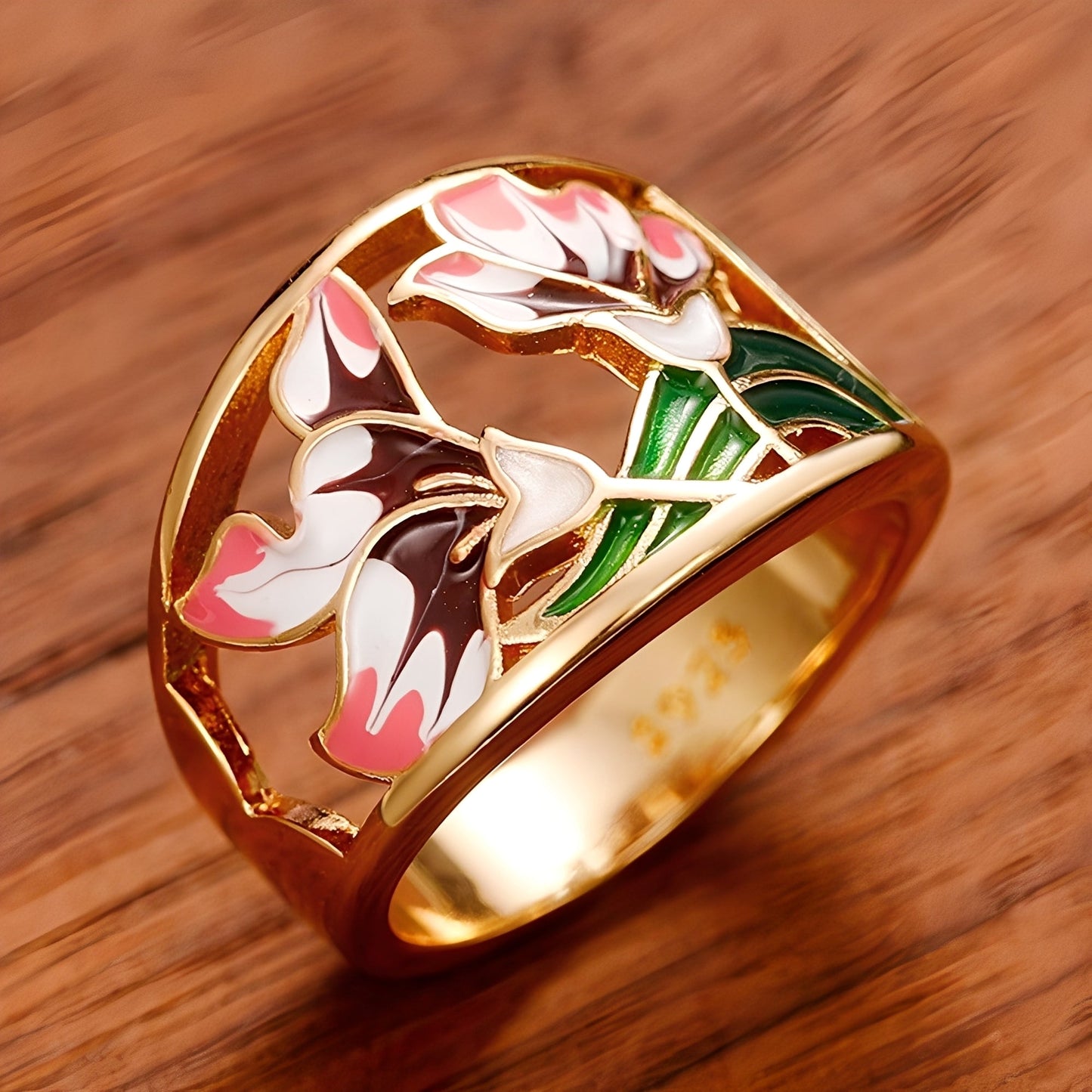 Cess – Anillo Esmaltado Dorado Floral Vintage