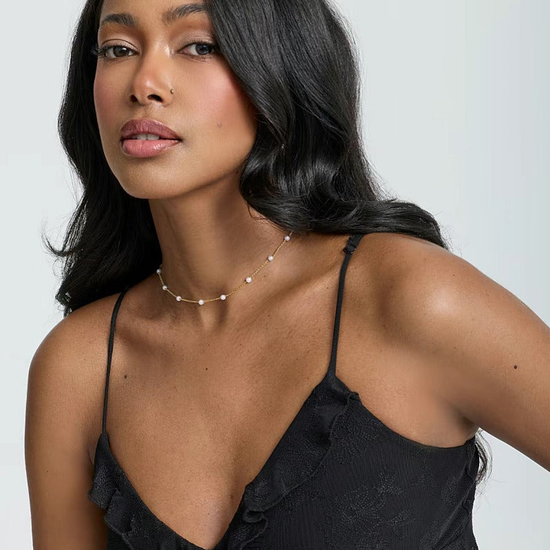 Ami – Collar de Perlas Elegante