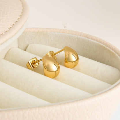 Erica – Pendientes Minimalistas de Gota