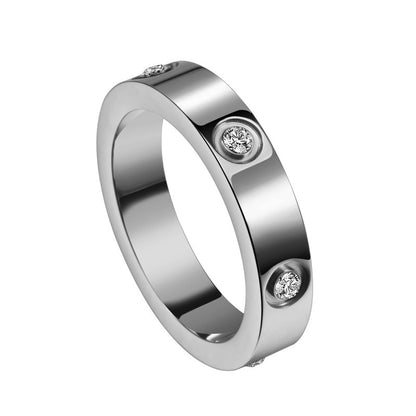 Livia – Anillo de Titanio con Detalles Brillantes