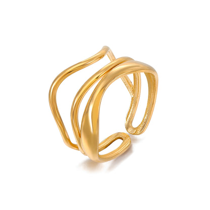 Risa – Anillo Ajustable de Tres Capas Dorado