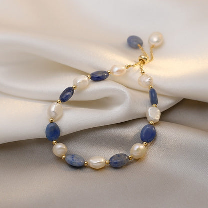 Kira – Pulsera Elegante en Perlas del Océano